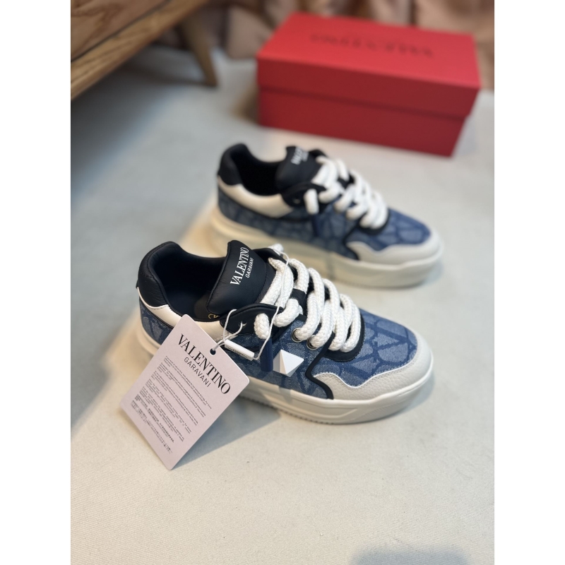 Valentino Sneakers